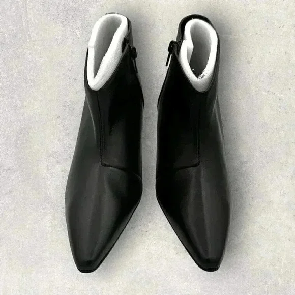 Details high heel booties black leather women's size 8B - Picture 5 of 11